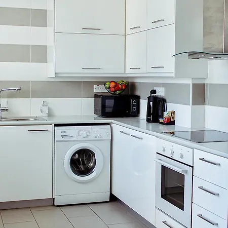 Modern 2 Bedroom - Tourist Area Collection ليماسول