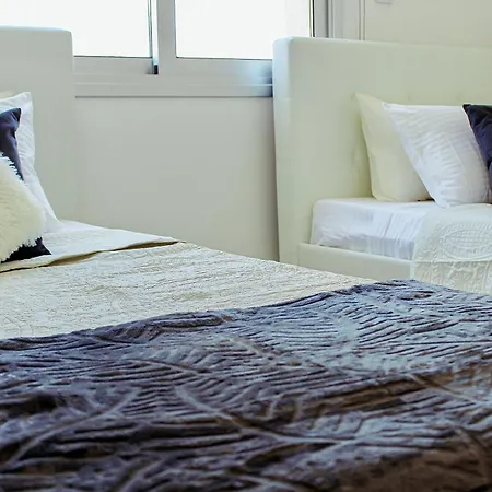 Modern 2 Bedroom - Tourist Area Collection * Limassol